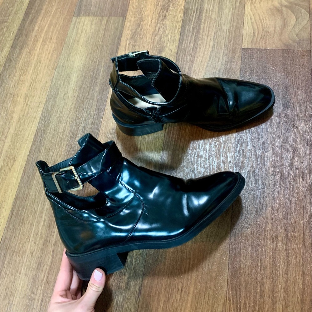Zara size Euro 41/US 10.5 Patent Leather Black Buckle Strap Ankle Boot